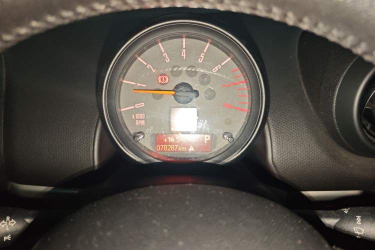 Used MINI Countryman 2014 1.6T COOPER ALL4 Fun Instrument Cluster