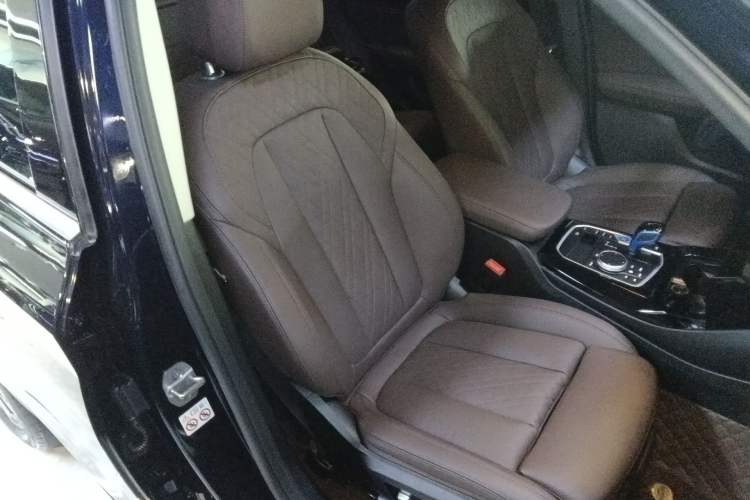 Used BMW iX3 2022 Leading Model Right Front Seat
