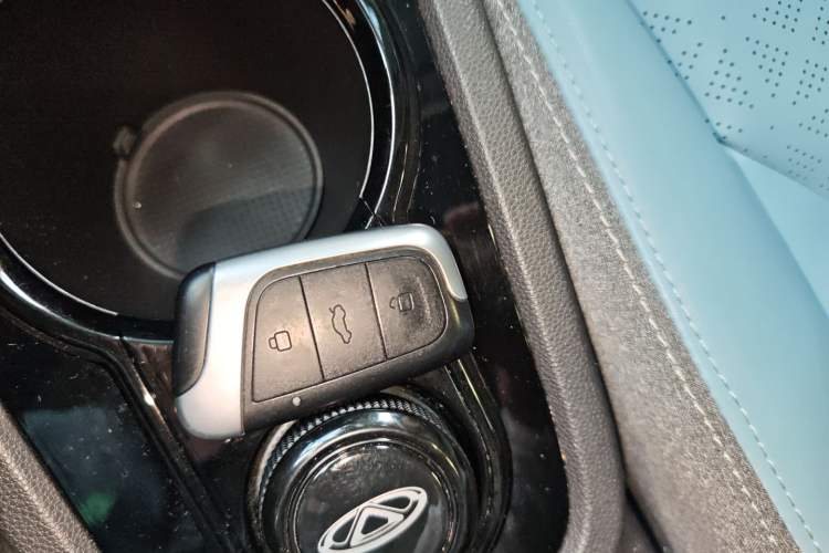 Used Chery New Energy Little Ant 2022 Sweet Pink Edition Full-Sugar Version Lithium Iron Phosphate 30 kW 301 km
