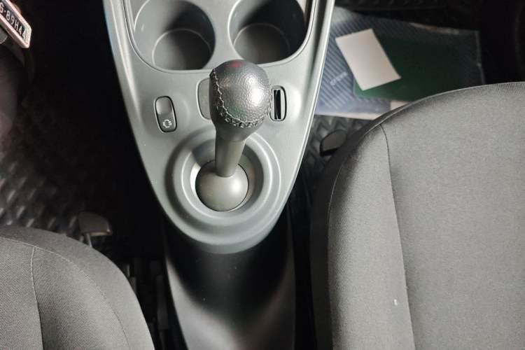 Used smart forfour 2018 1.0L 52 kW Dynamic Edition