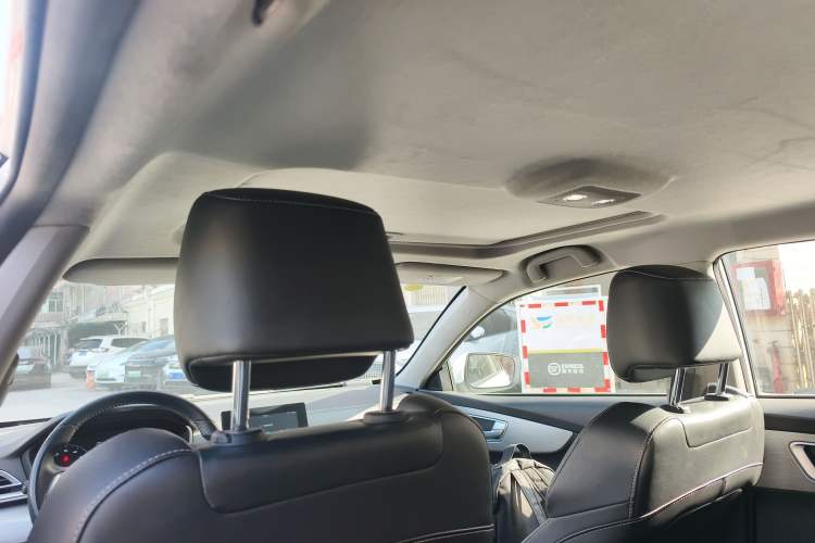 Used BYD Qin New Energy 2019 High-Range Luxury Model