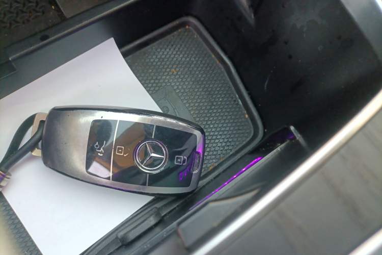 Used Mercedes-Benz E-Class 2022 E 260 L
