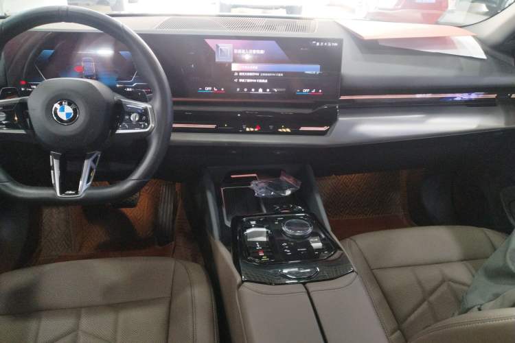 Used BMW 5 Series 2024 525Li M Sport Package
