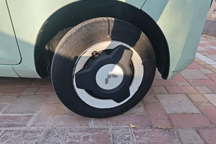 Used Wuling Hongguang MINIEV 2022 Macaron Fashion Model Lithium Iron Phosphate