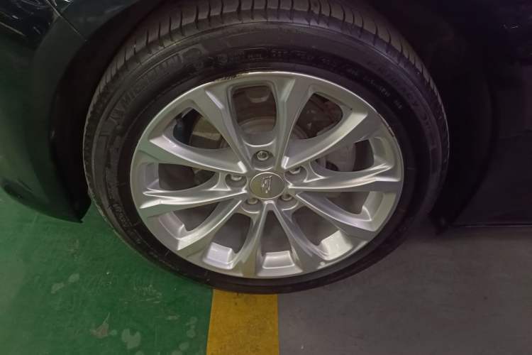 Used Cadillac CT5 2023 28T Luxury Edition (Standard Version) Exterior 2