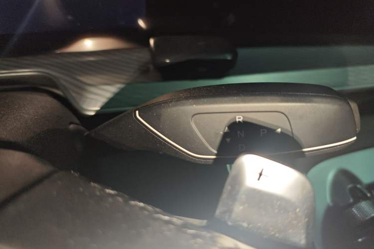 Used EXEED Lingyun 2025 300T Two-Wheel Drive Starry Edition