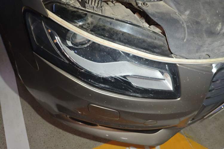 Used Audi A4L 2012 2.0 TFSI automatic standard version