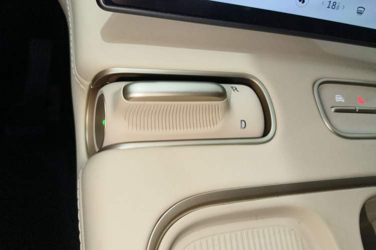 Used Nio ES6 2024 75 kWh