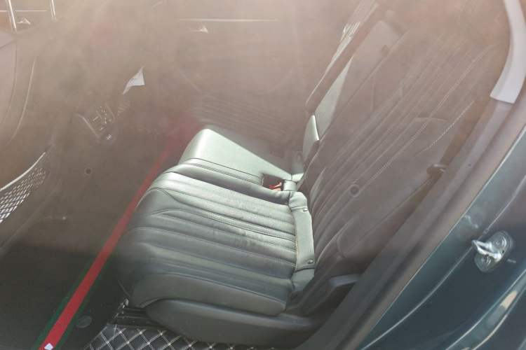 Used Peugeot 5008 2023 400THP Passionate Full-Seat Edition 7 Seats Left Rear Seat