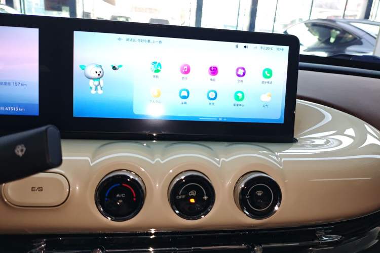 Used Wuling Bingo 2023 333 km Lingxi Connected Version