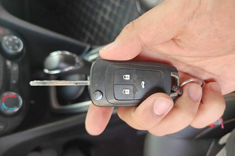 Used Chevrolet Monza 2020 Light Hybrid RS 330T Automatic Comfort Edition
