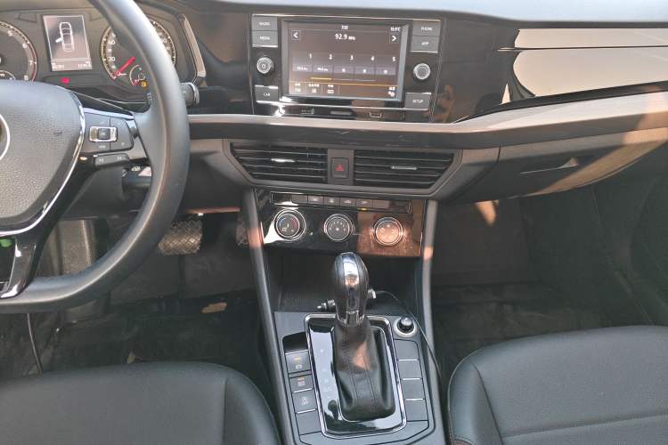 Used Volkswagen Bora 2020 1.5L Automatic Comfort Model Audio And AC Panel