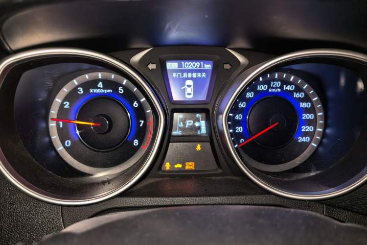 Used Hyundai Elantra (5th Generation / Langdong) 2016 1.6L Automatic Prestige Model Instrument Cluster