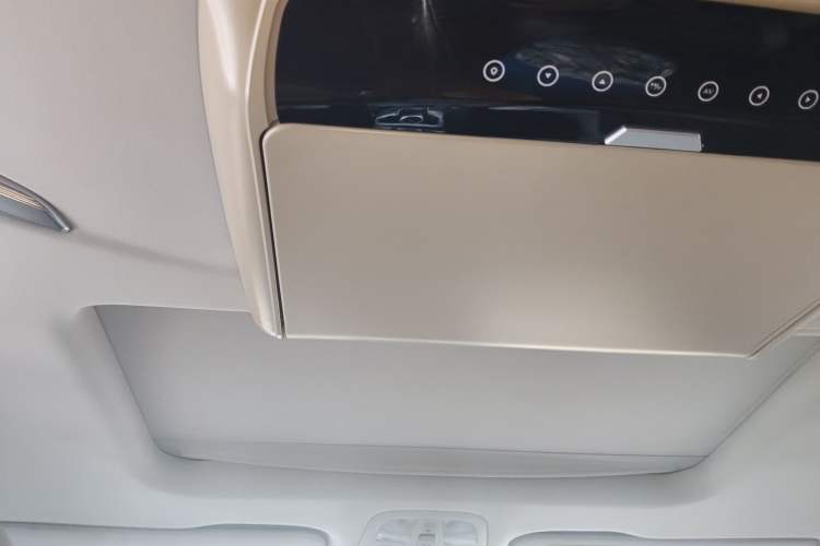 Used SAIC MAXUS G20 2019 First Edition 2.0T Automatic ZhiZun Version China V Standard