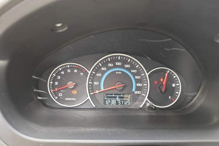 Used Wuling Rongguang V 2016 1.5L Standard Version