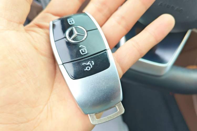 Used Mercedes-Benz E-Class 2018 Restyled E 300 L Sporty and Stylish Edition