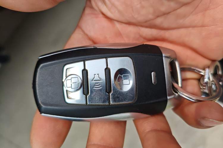 Used Haval H6 Coupe 2016 Blue Label 1.5T Manual Two-Wheel Drive Urban Model