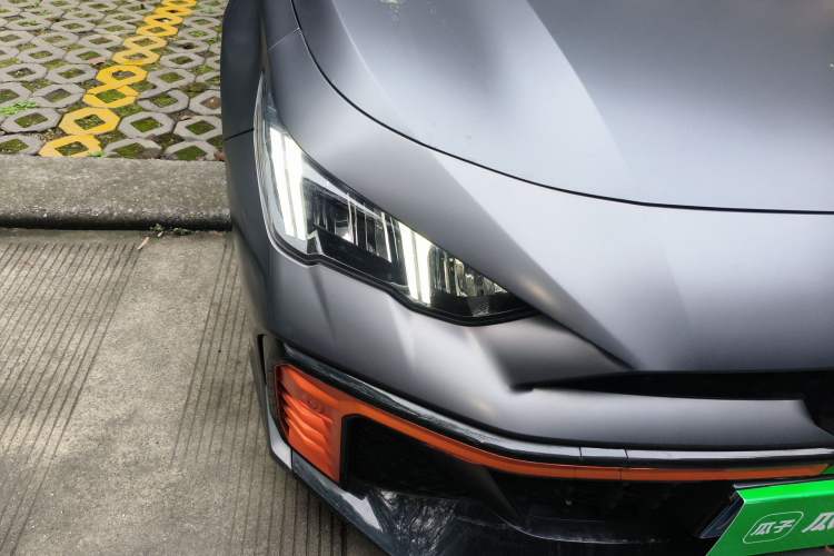 Used GAC Trumpchi EMPOW 2022 270T DCT J16 R-Style Track Edition Right Front Headlight