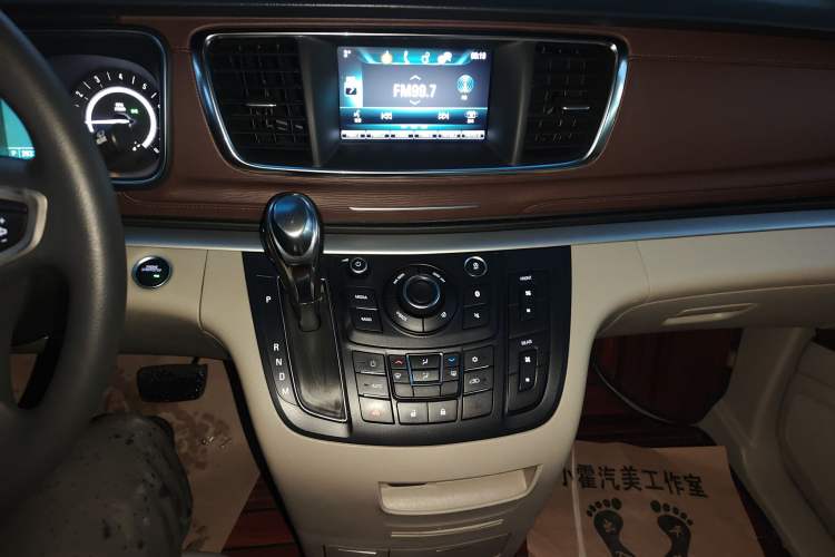 Used Buick GL8 2017 25S Comfort Version China V Standard
