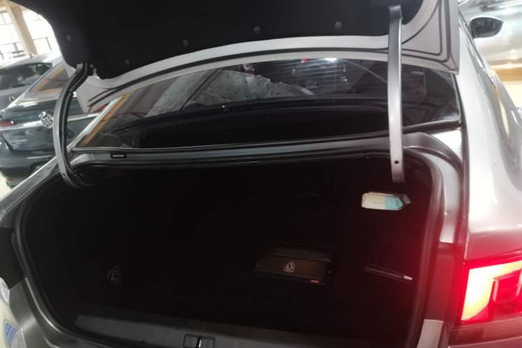 Used Peugeot 308 2016 1.6L Automatic Luxury Edition