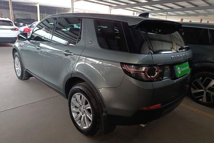 Used Land Rover Discovery Sport 2019 240 PS SE Version China VI Standard Exterior 2