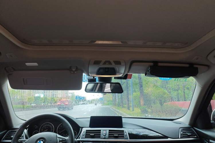 Used BMW 3 Series 2017 318i Fashion Model