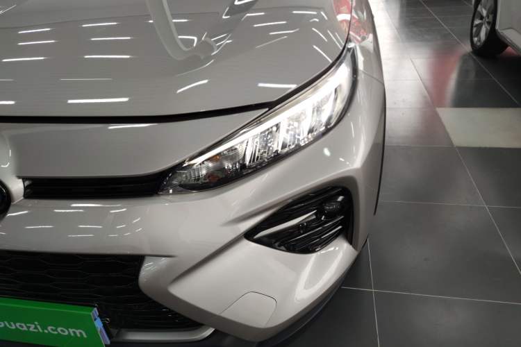 Used Toyota Wildlander 2021 Dual-Engine 2.5L E-CVT Two-Wheel Drive Luxury Edition
