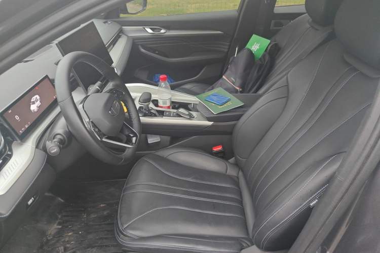 Used Geely Auto Preface 2025 Dongfang Yao 1.5TD Kunlun Edition