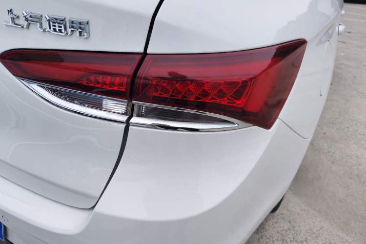 Used Buick GT 2019 18T Automatic Connected Elite Model China VI Standard Right Rear Taillight