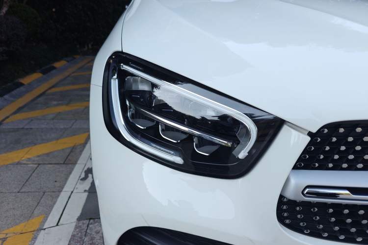 Used Mercedes-Benz GLC 2021 GLC 260 L 4MATIC Luxury Model
