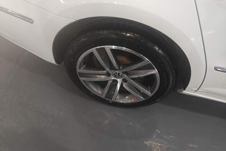 Used Volkswagen FAW-Volkswagen CC 2016 1.8TSI Prestige Model Exterior 5