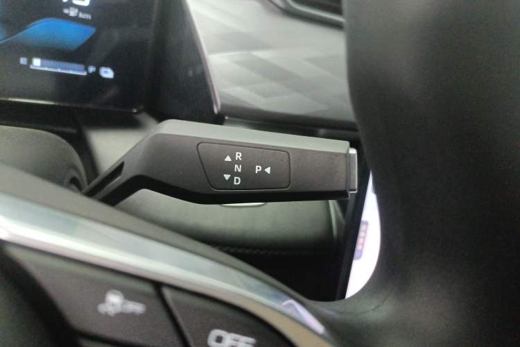 Used Dongfeng Aeolus SKY EV01 2025 530 km AIR Elite Edition
