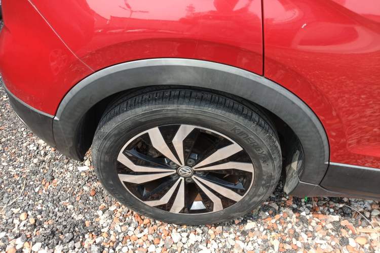 Used Volkswagen T-Cross 2019 280TSI DSG Luxury Edition Right Rear Wheel Hub