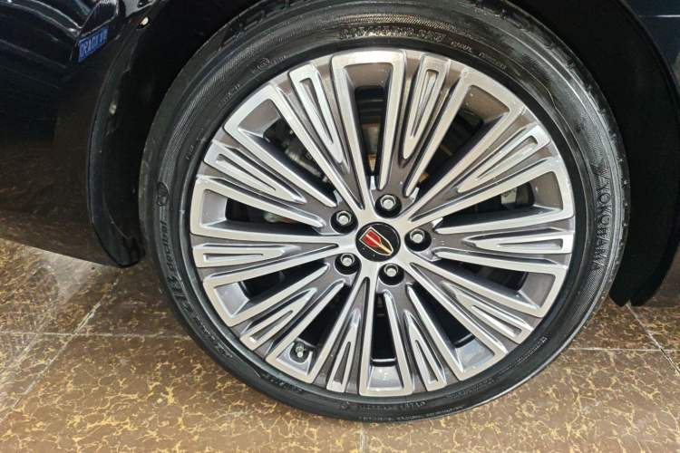 Used Hongqi H5 2022 Classic Model Facelift 1.8T Automatic Smart Connect Flagship Edition