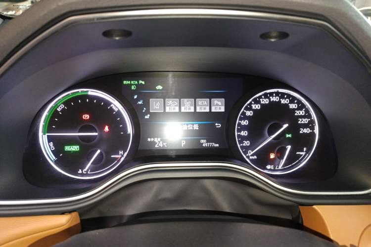 Used Toyota Avalon 2019 Dual-Engine 2.5L XLE Prestige Version China VI Standard