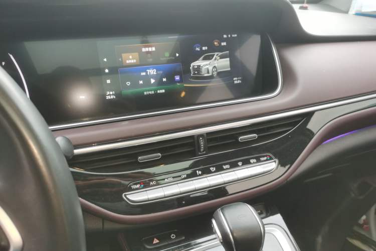 Used GAC Trumpchi M6 2023 PRO 270T DCT Luxury Edition