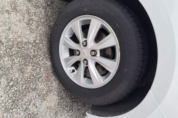 Used Chevrolet Sail 2015 Sail 3 1.3L AMT Ideal Edition
