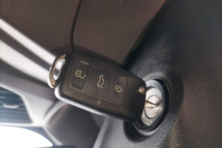 Used Wuling Hongguang V 2022 1.5L Jingqu Edition Electric-Assist LAR
