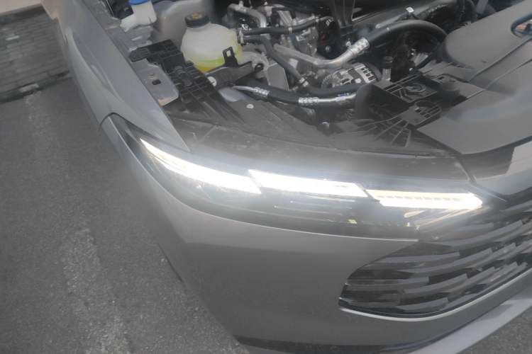 Used Ford Mondeo 2026 Model 2.0T EcoBoost Ultimate Right Front Headlight