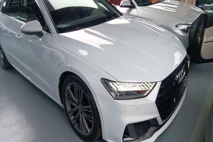 Used Audi A7 2022 45 TFSI Prestige Edition Front Right 45 Deg