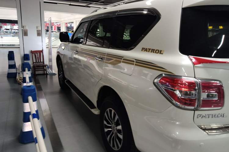 Used Nissan Patrol 2017 4.0L SE U.S.-Spec Version