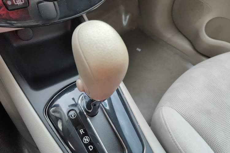 Used Nissan Tiida 2011 1.6L CVT Comfort Model
