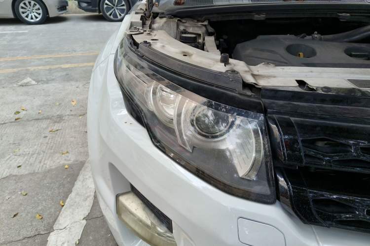 Used Land Rover Range Evoque 2012 2.0T 5-Door Ignite Edition Right Front Headlight