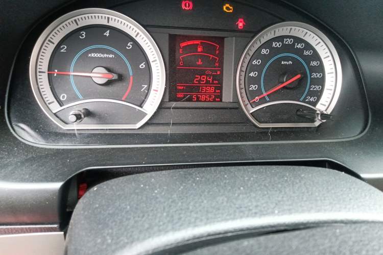 Used Bestune B50 2011 1.6L manual fashion version
