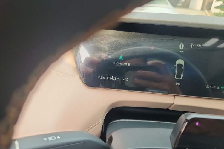 Used Deepal SL03 2022 1.5L 1200 Extended-Range Version Odometer Close Up