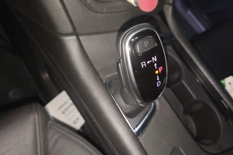 Used Cadillac XT5 2018 25T Luxury Model
