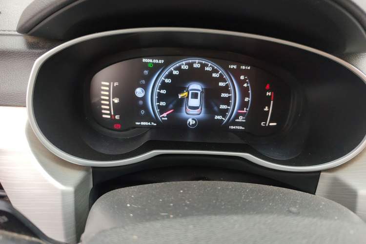 Used Geely Auto Emgrand X7 Sport 2018 1.8TD Automatic Two-Wheel Drive Smart Connect 4G Internet Edition