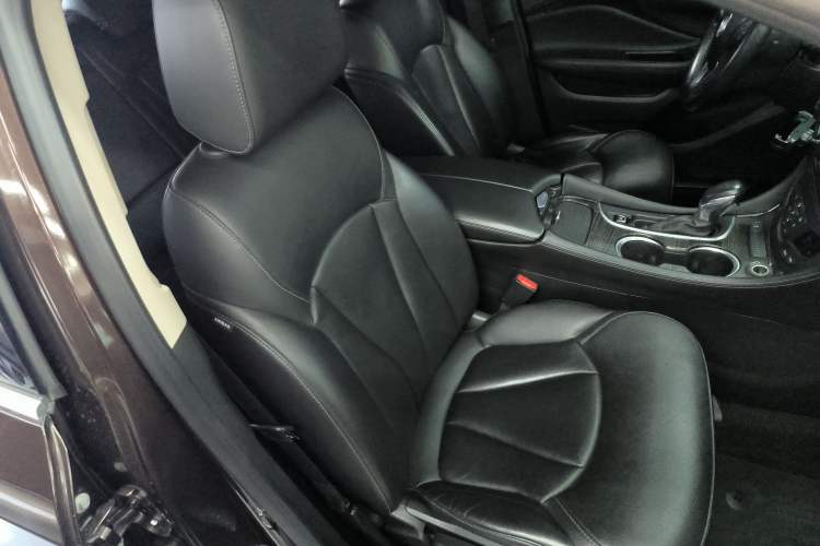 Used Buick Envision 2020 20T Two-Wheel Drive Elite Version