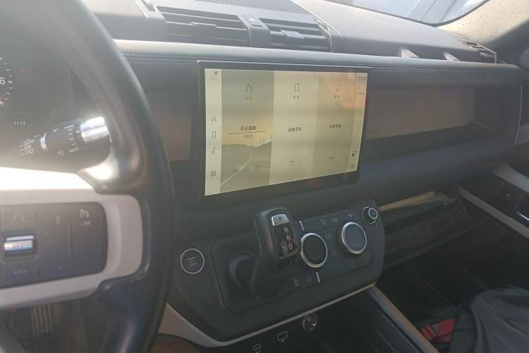 Used Land Rover Defender 2022 110 P400 Dark Edition