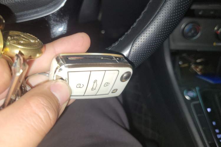 Used Volkswagen Golf 2016 230TSI Automatic Luxury Version
